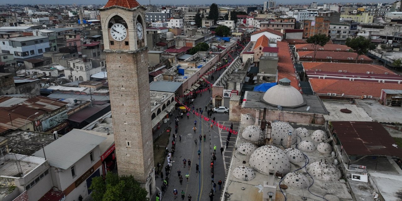 Uluslararası Adana Kurtuluş Yarı Maratonu koşuldu