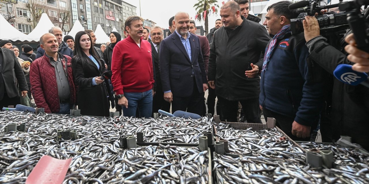 Bahçelievler'de geleneksel hamsi festivali düzenlendi