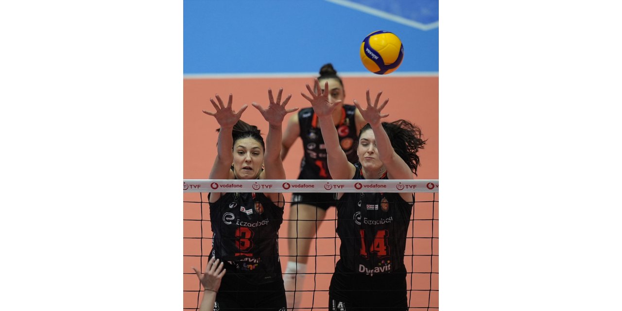 Voleybol: Vodafone Sultanlar Ligi