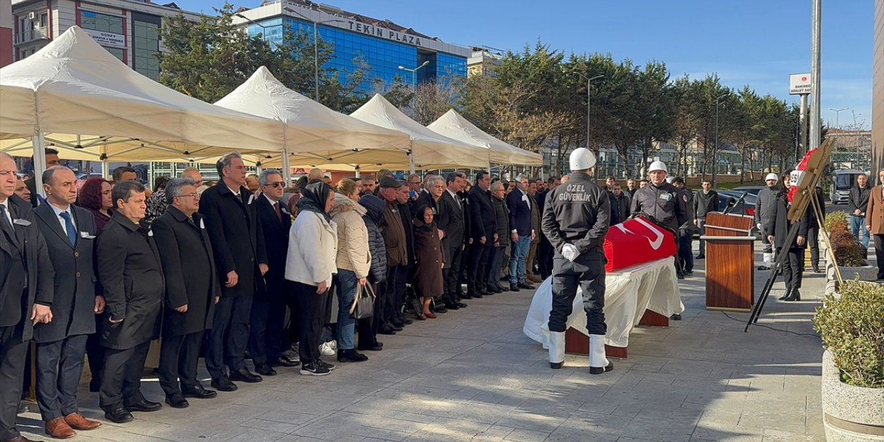 İstanbul'da vefat eden hakim Bilge Işık için adliyede tören düzenlendi