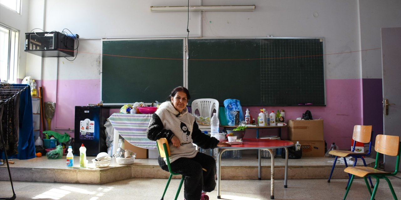 Ateşkese rağmen süren İsrail işgali nedeniyle, Lübnan'ın güneyinde yaşayanlar evlerine dönemiyor