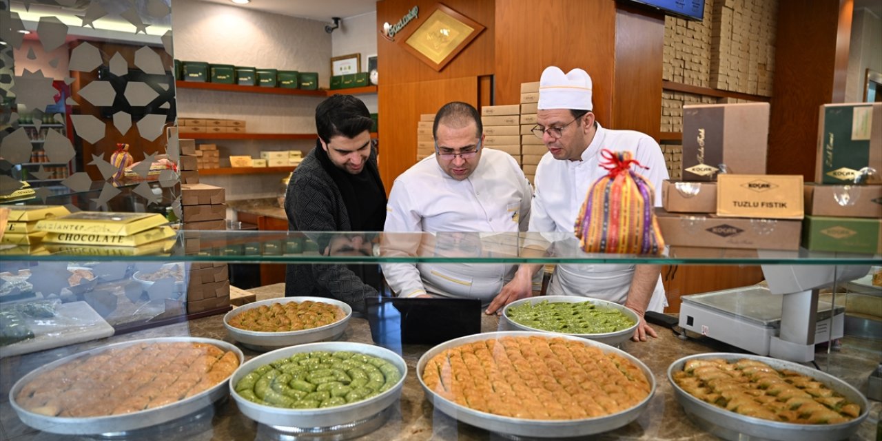 Gaziantepli baklavacılar AA'nın "Yılın Kareleri" oylamasına katıldı