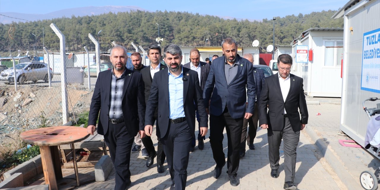 HÜDA PAR Deprem Bölgesi Araştırma Komisyonu heyeti, Hatay'da ziyaretlerini sürdürdü