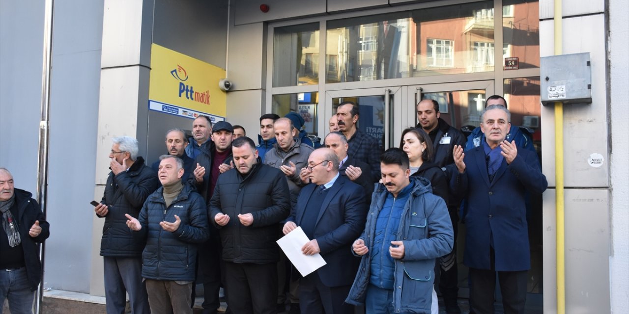 Rize'de iki PTT çalışanının öldürülmesi, Gümüşhane ve Giresun'da protesto edildi