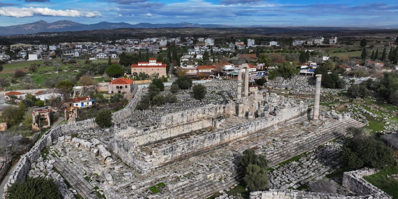 "Kehanet merkezi" Apollon Tapınağı, 2024'te 132 binden fazla ziyaretçi ağırladı