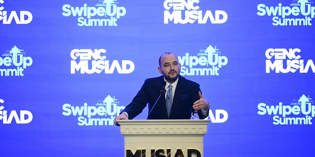 Genç MÜSİAD "SwipeUp Summit: Ticarete Yolculuk" programı düzenlendi