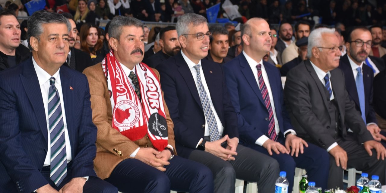 Sağlık Bakanı Memişoğlu, Şırnak'ta AK Parti 8. Olağan İl Kongresi'nde konuştu: