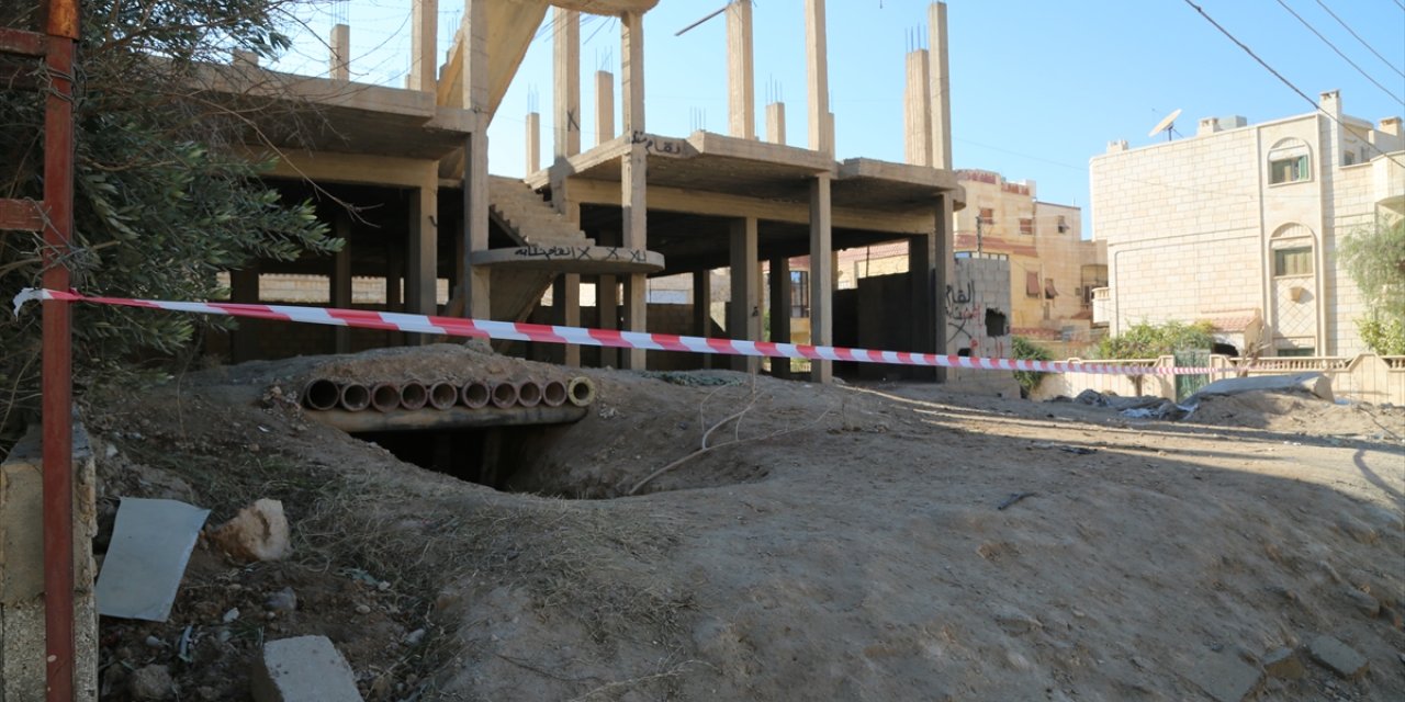 İran destekli grupların, Irak-Lübnan koridoru merkezindeki Deyrizor'da kullandığı tüneller görüntülendi