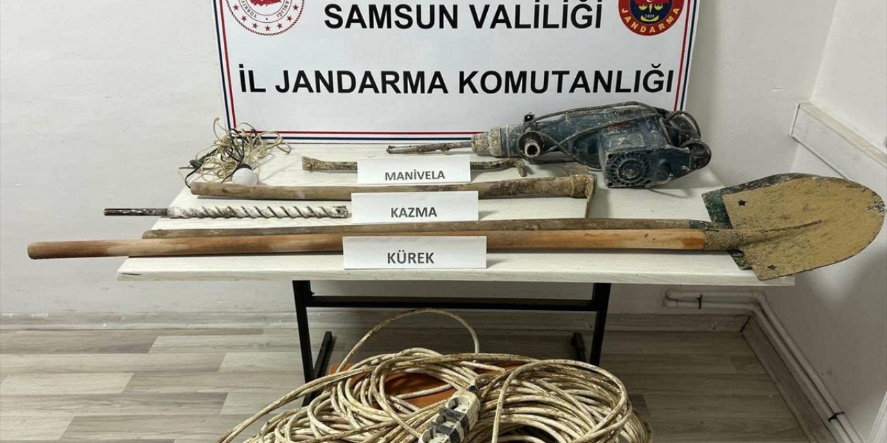 Samsun'da kaçak kazı yapan 9 kişi suçüstü yakalandı