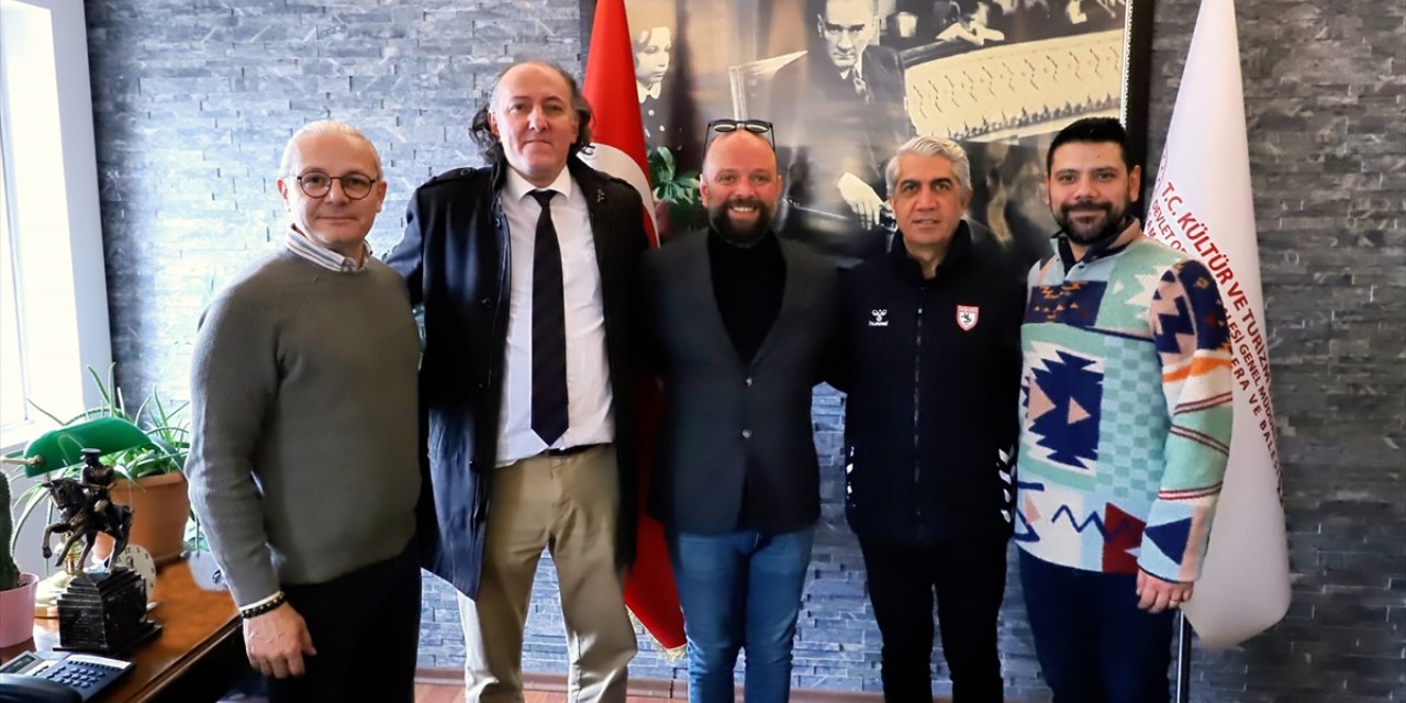 Samsunspor Futbol Akademisi'nde sporcuların sanatla kültürel birikimleri artırılacak