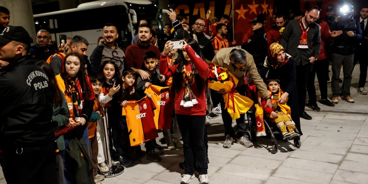 Galatasaray kafilesi, Hatayspor karşılaşması için Mersin'e geldi