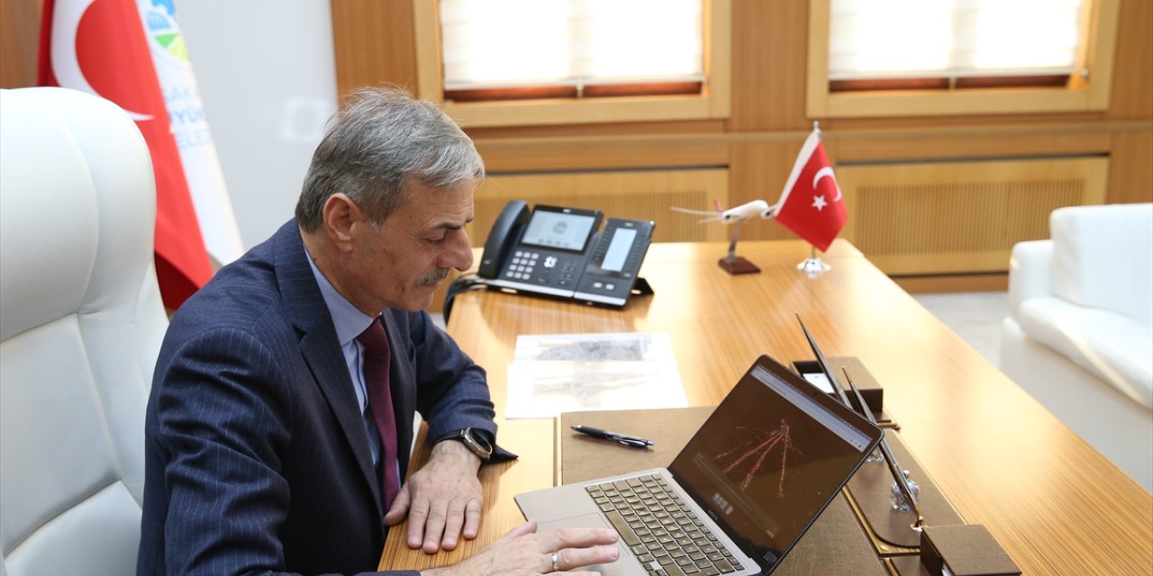 Sakarya Büyükşehir Belediye Başkanı Alemdar, AA'nın "Yılın Kareleri" oylamasına katıldı