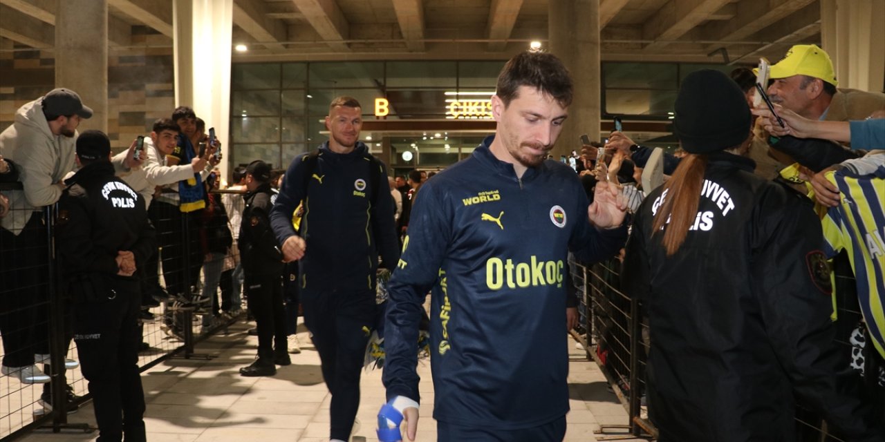 Fenerbahçe kafilesi, Adana'ya geldi