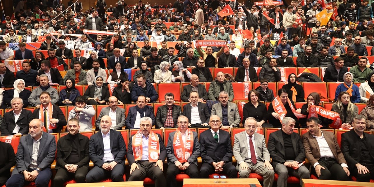 AK Parti Genel Başkan Yardımcısı Yılmaz, partisinin Samsun İl Gençlik Kolları Kongresi'ne katıldı: