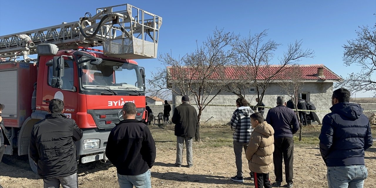 Aksaray'da evde çıkan yangında 1 kişi öldü