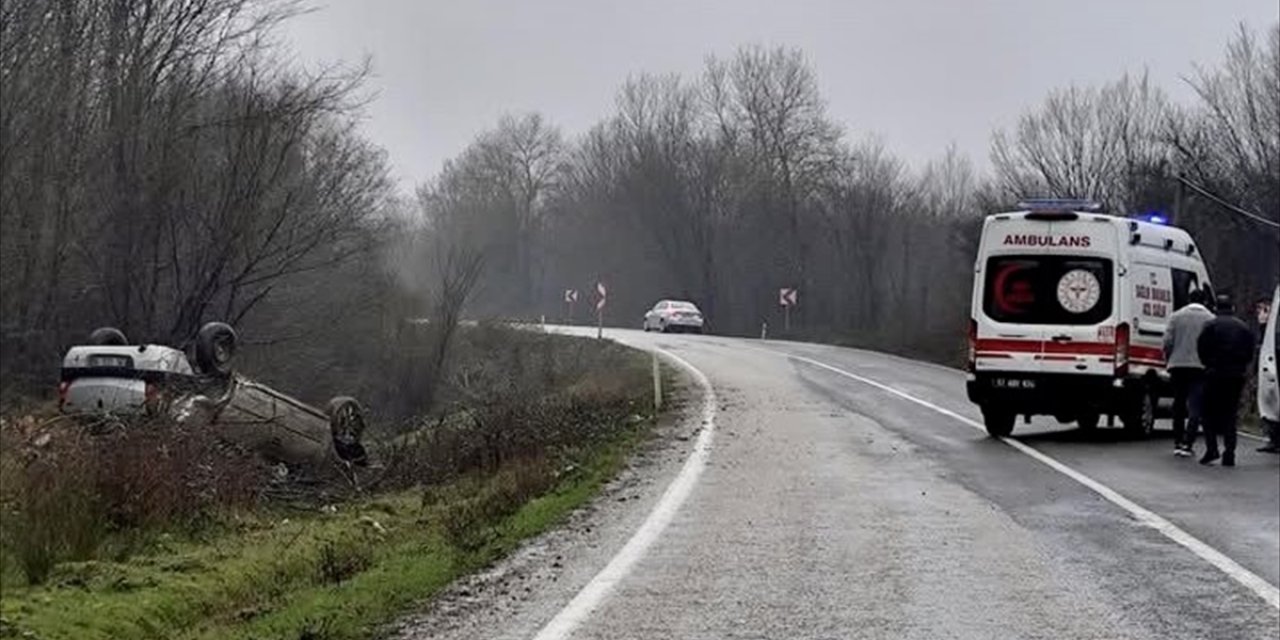 Sinop'ta üç ayrı trafik kazasında 8 kişi yaralandı