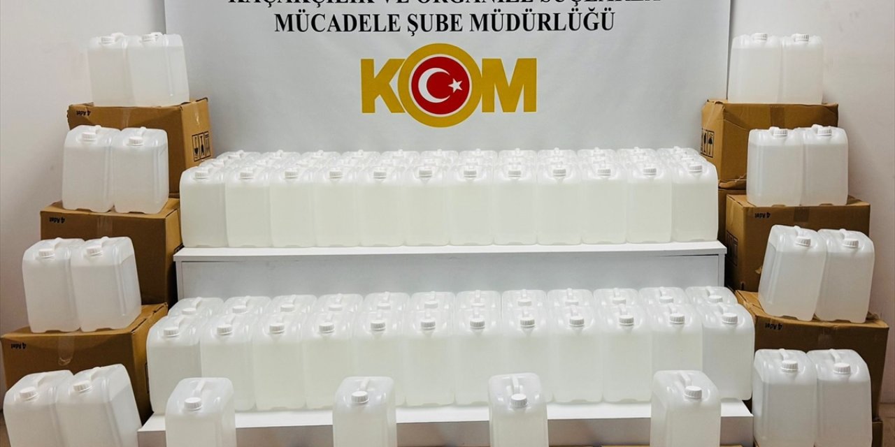 Samsun'da 1 ton etil alkol ele geçirildi