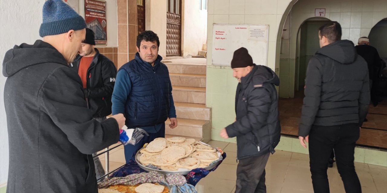 Çorum'da "İlk namaz çöreği" geleneği asırlardır sürdürülüyor