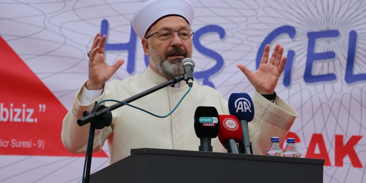 Diyanet İşleri Başkanı Erbaş, Zonguldak'ta Kur'an kursunun açılışında konuştu: