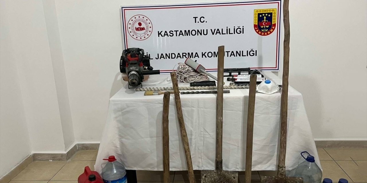 Kastamonu'da kaçak kazı yapan 5 kişi gözaltına alındı