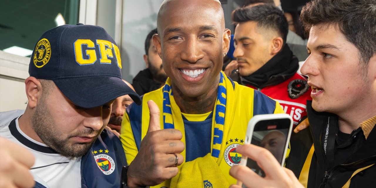 Fenerbahçe'nin transferi için anlaşmaya vardığı Talisca, İstanbul'a geldi