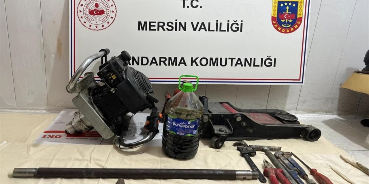 Mersin'de izinsiz kazı yapan 4 kişi suçüstü yakalandı