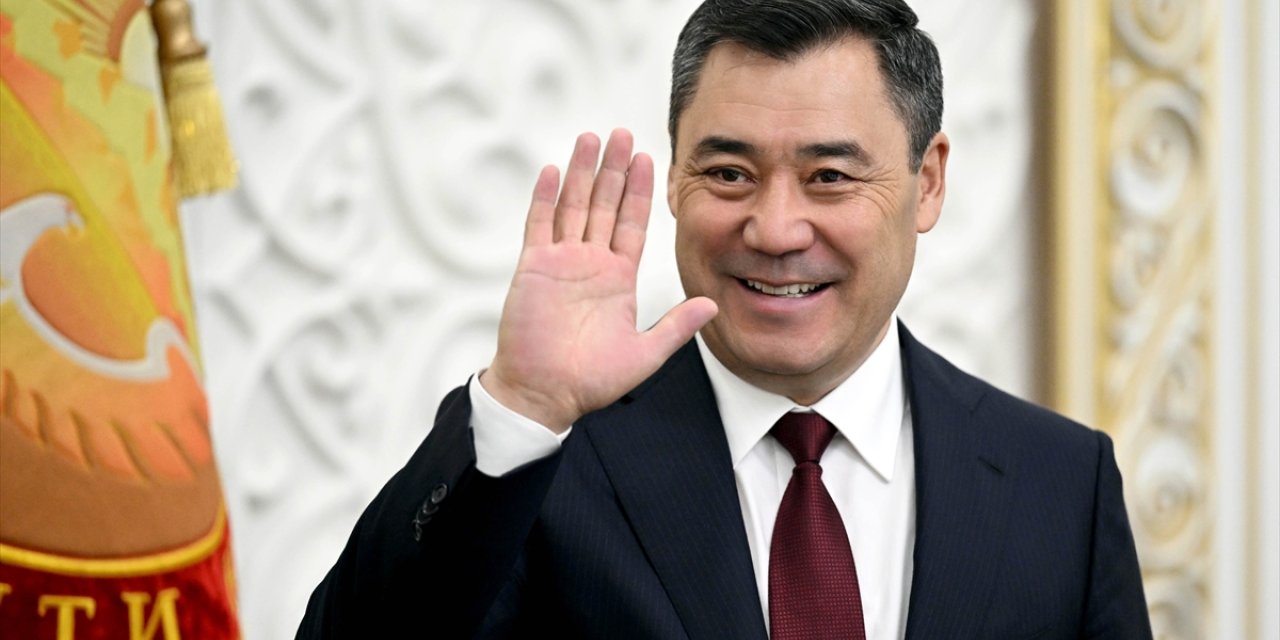 Kırgızistan Cumhurbaşkanı Sadır Caparov, iktidarda 4. yılı geride bıraktı