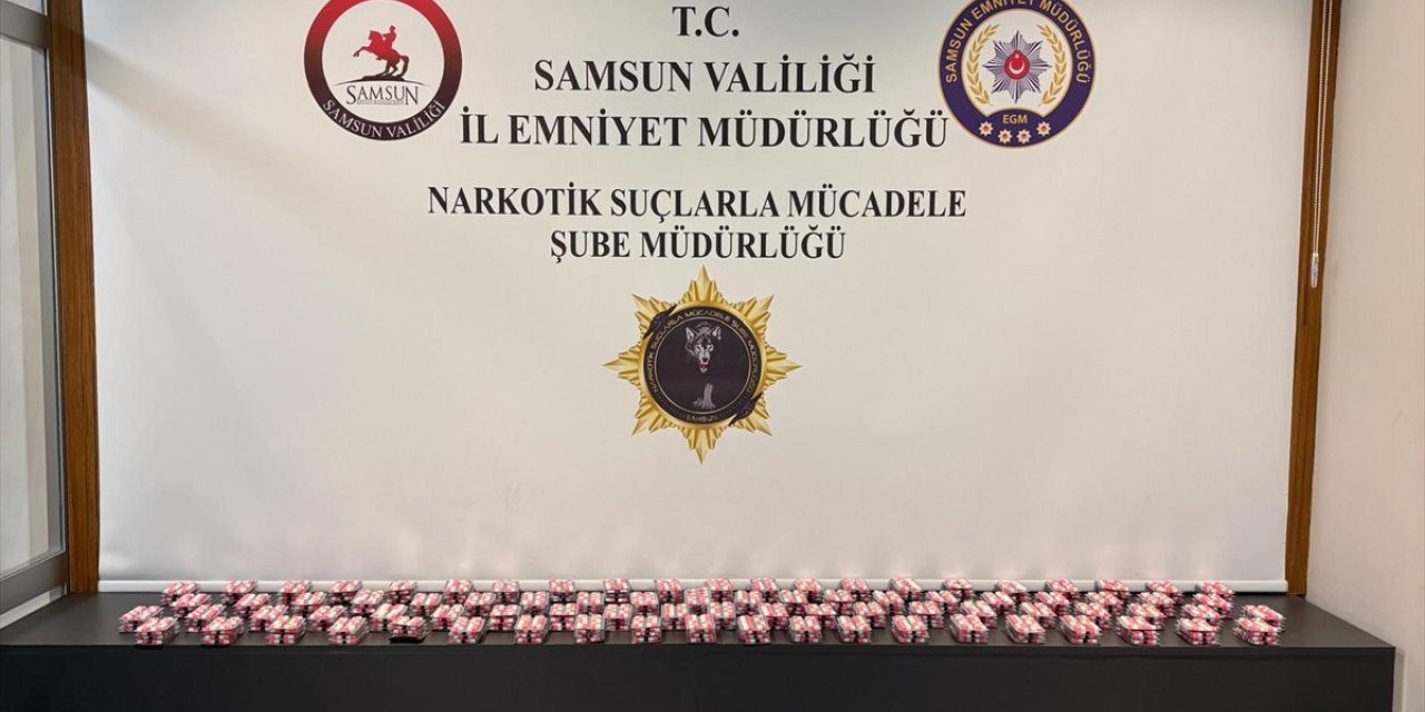 Samsun'da evinde 3 bin 360 uyuşturucu hap ele geçirilen zanlı gözaltına alındı