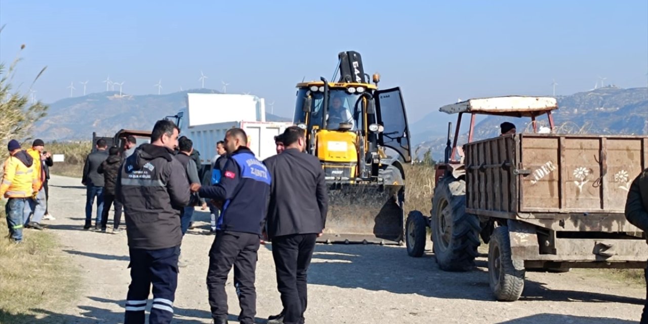 Hatay'da Milleyha Sulak Alanı'nda temizlik yapıldı