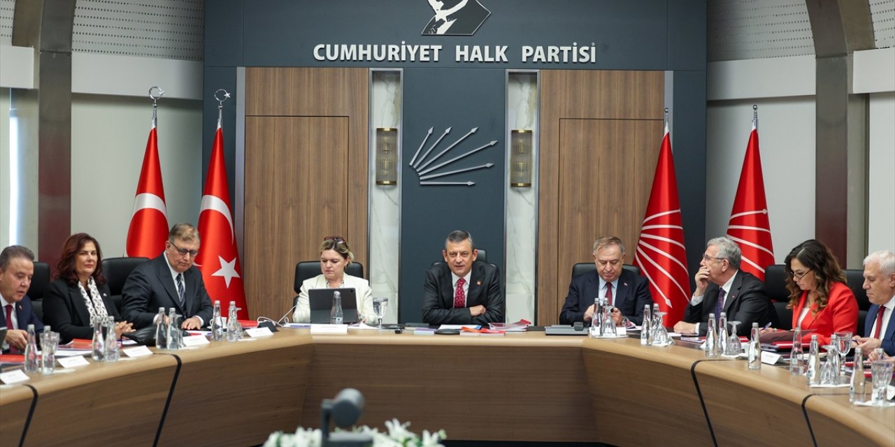 CHP Genel Başkanı Özel, SODEMBEK toplantısına başkanlık etti