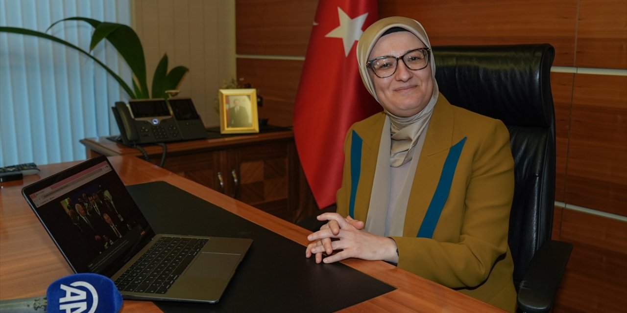 AK Parti Genel Başkan Yardımcısı Uygur, "Yılın Kareleri" oylamasına katıldı