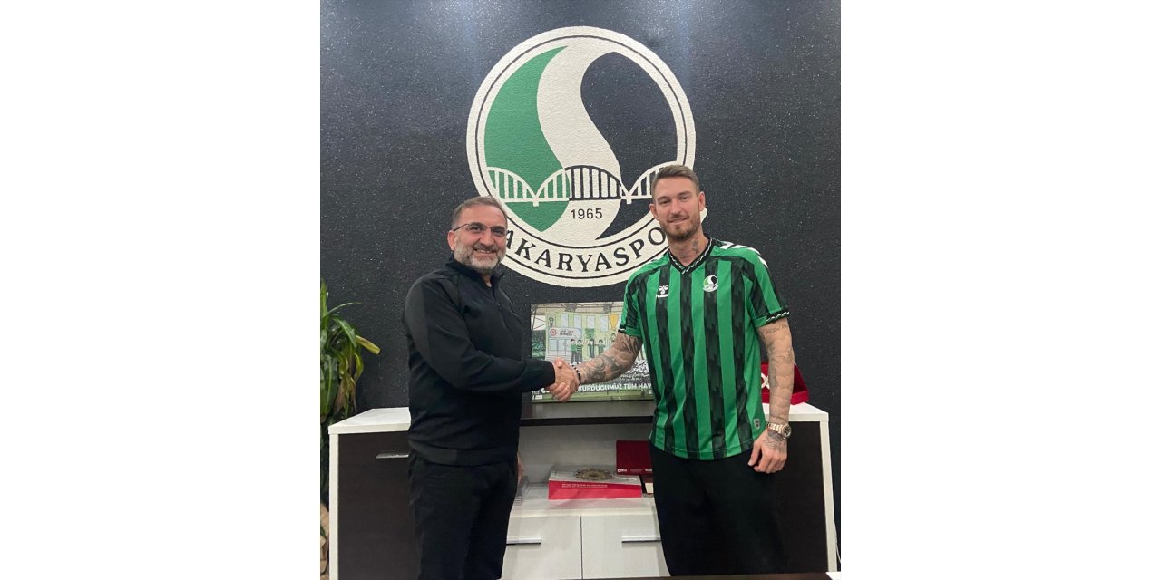 Sakaryaspor, forvet Ömer Şişmanoğlu'nu transfer etti
