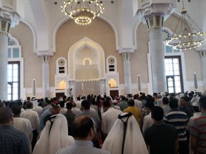 Doha'da Mursi için gıyabi cenaze namazı