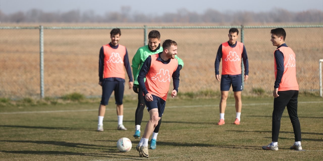 Kırklarelispor, Türkiye Kupası'nda oynayacağı Beşiktaş maçının hazırlıklarını sürdürdü