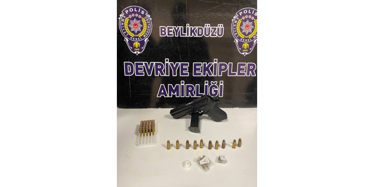 Beylikdüzü'nde evde silahla ateş eden şüpheli tutuklandı
