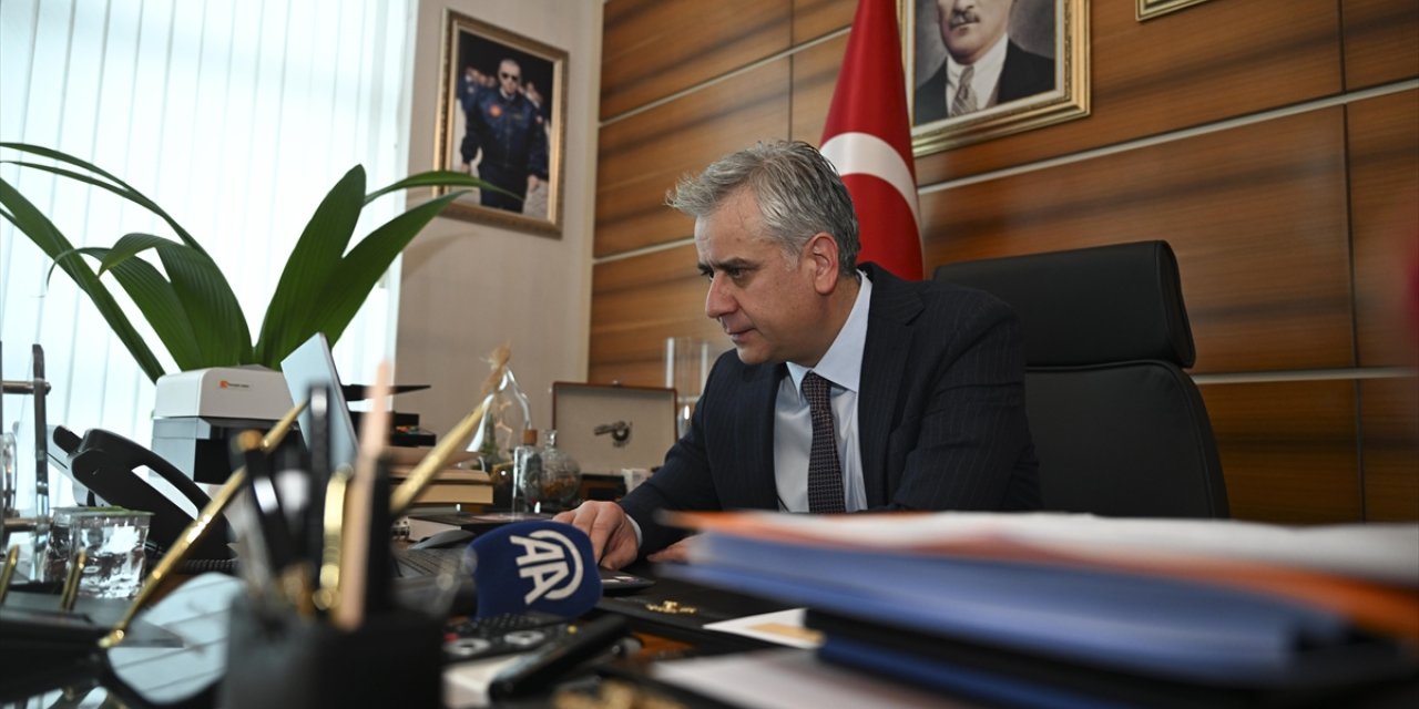 AK Parti Genel Başkan Yardımcısı Yalçın, AA'nın "Yılın Kareleri" oylamasına katıldı