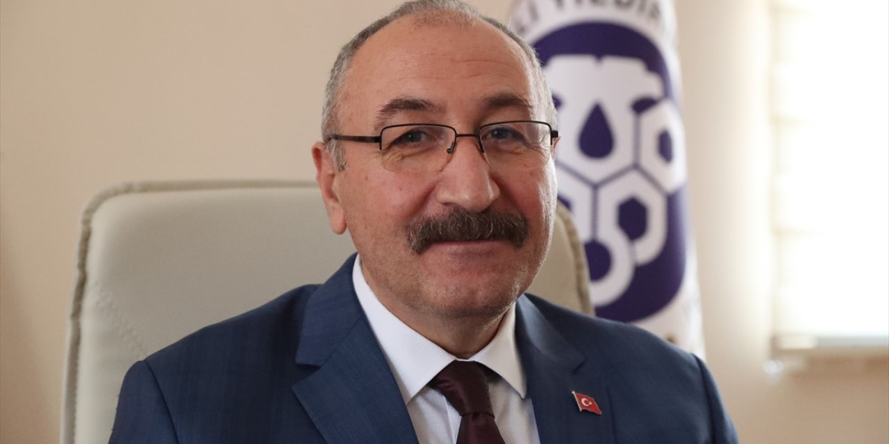 Prof. Dr. Şevket Özden, deprem verilerinin analizinde yapay zekanın önemine dikkati çekti:
