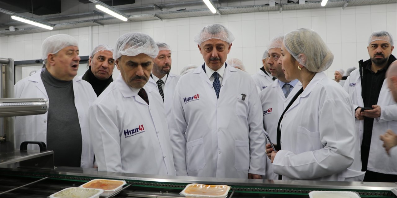 Kocaeli'de "Hızır 41-Afet Mutfağı" kuruldu