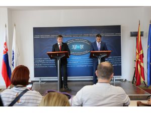 Kuzey Makedonya ve Arnavutluk'un AB üyelik müzakerelerinin ertelenmesi