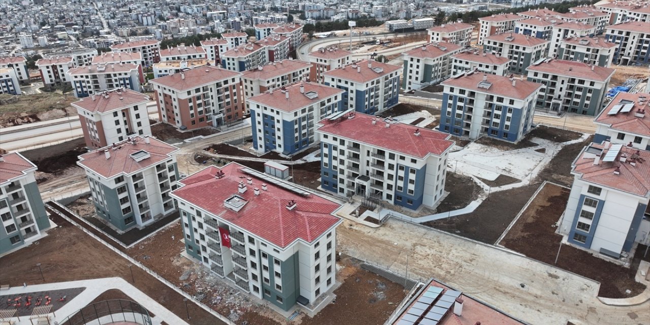 THY'nin Adıyaman'daki depremzedeler için yaptırdığı 1000 konutluk mahalle projesinde sona gelindi