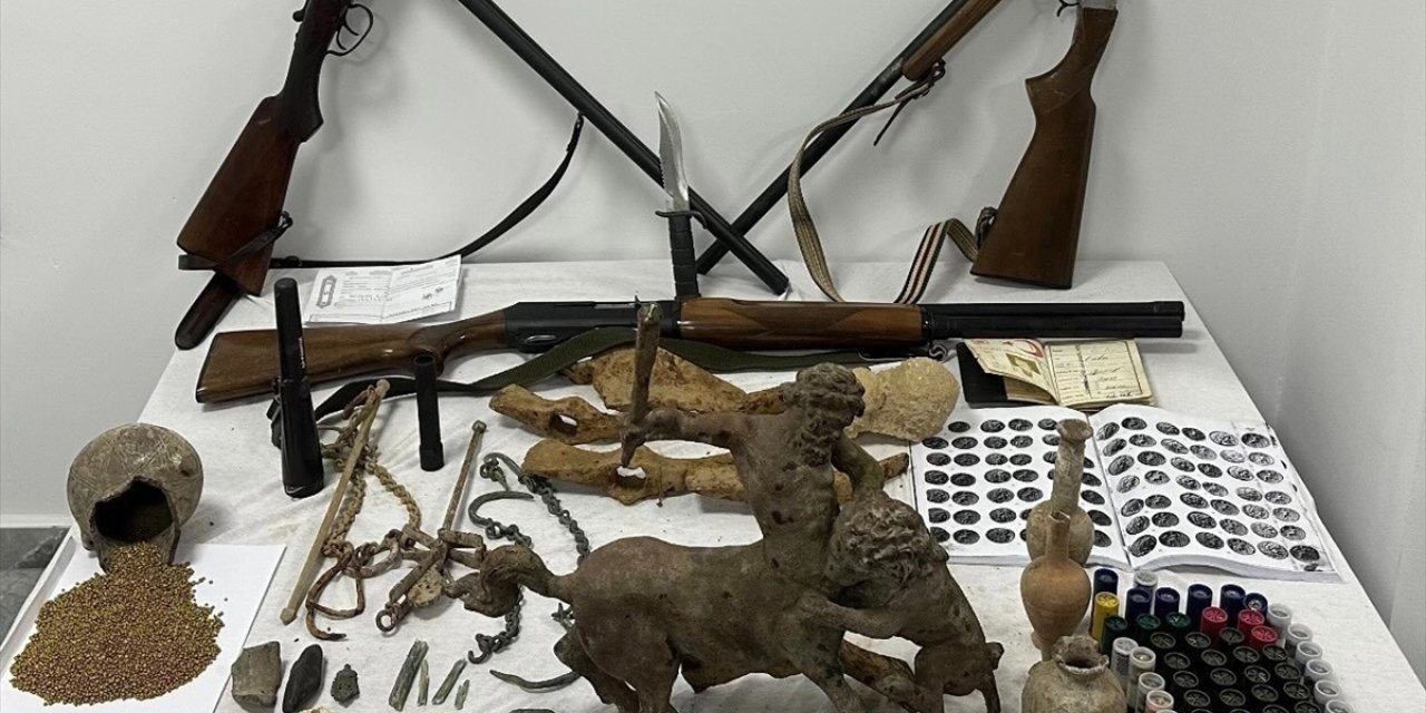 Denizli'de tarihi eser operasyonunda 2 şüpheli yakalandı