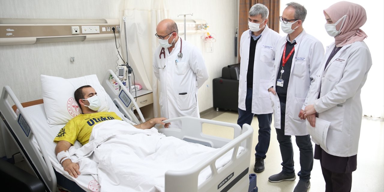 Sakarya'da 6 saatte 3 hastaya böbrek nakli yapıldı