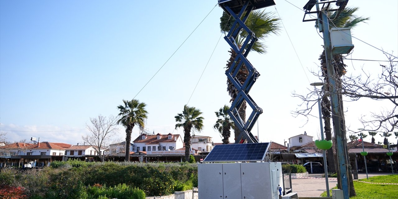 İzmir'e konuşlandırılan "mobil siren sistemi" faaliyete geçti