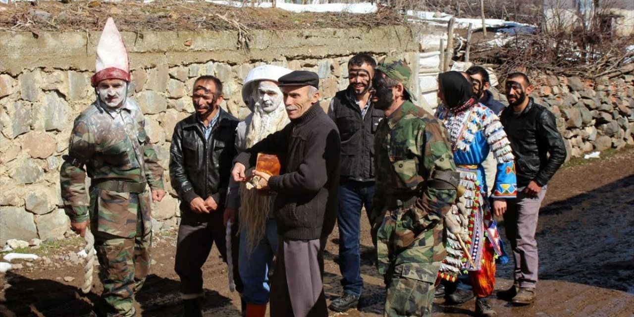 Tokat'ta geleneksel Sayacı Bayramı kutlandı