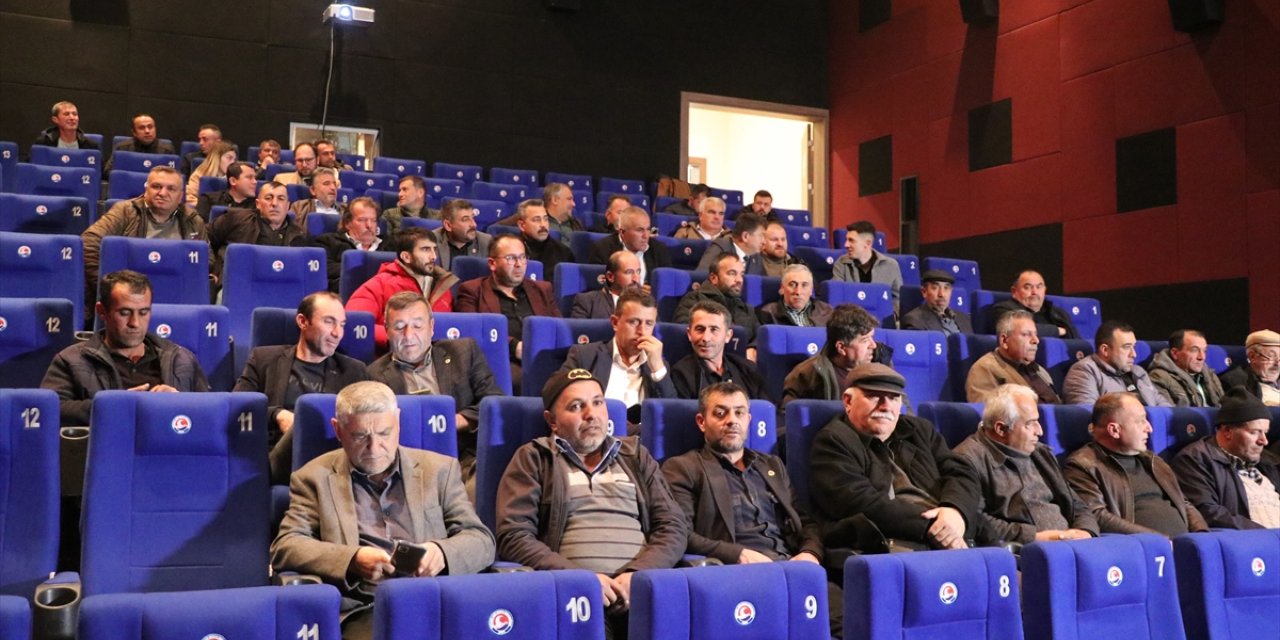 Burdur'da muhtarlara "Köy Üniversitesi" projesi tanıtıldı