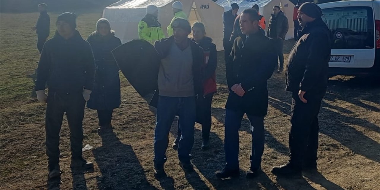 Isparta'da kayıp başvurusu yapılan çocuk için arama başlatıldı