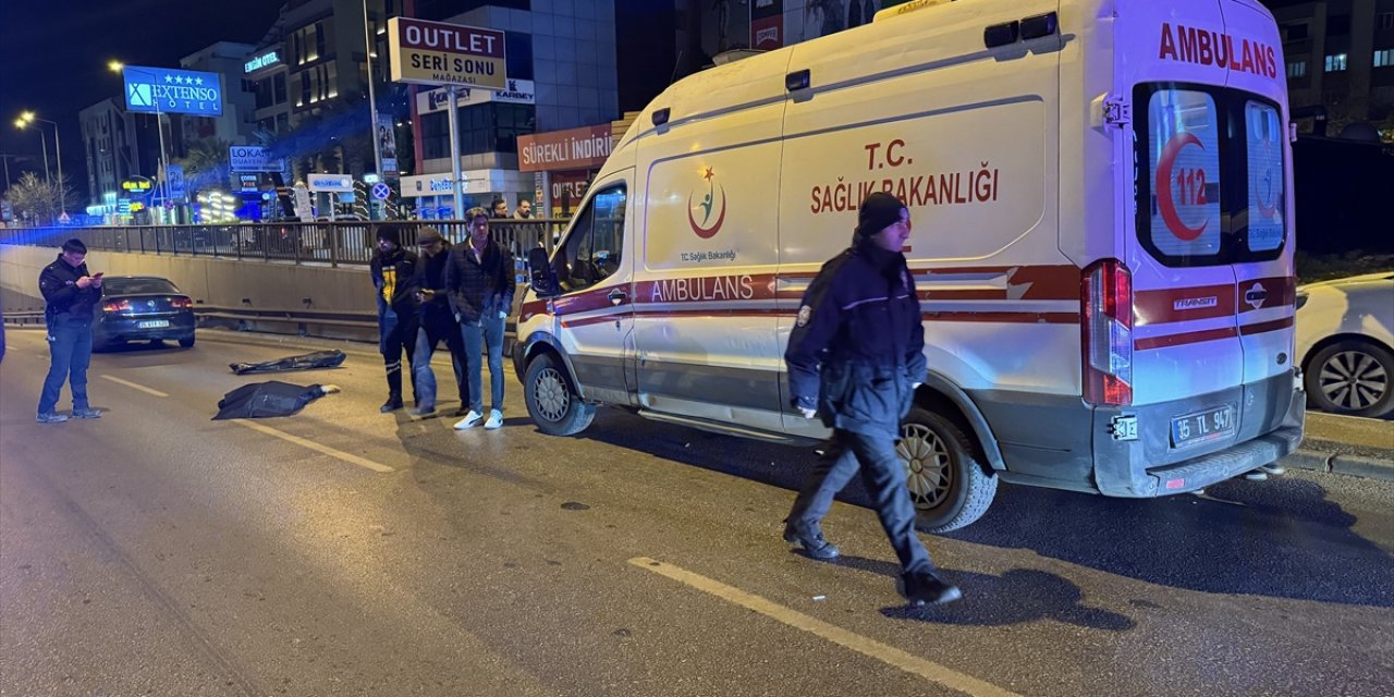 İzmir'de otomobilin çarptığı yaya öldü