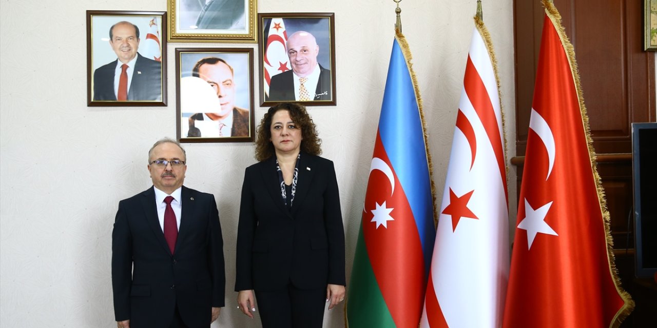 Türkiye'nin Bakü Büyükelçisi Akgün, KKTC Bakü Temsilciliğini ziyaret etti