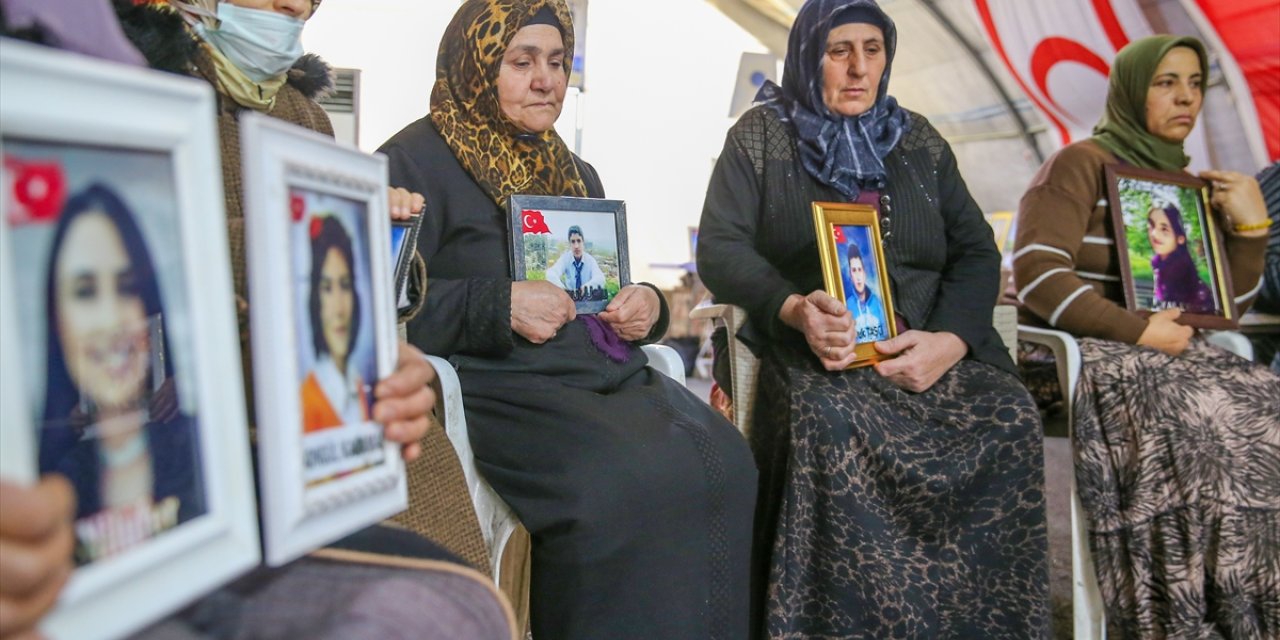 Diyarbakır anneleri evlatlarına kavuşmak istiyor