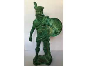 Isparta'da "Viking Savaşçısı" figürlü heykel ele geçirildi
